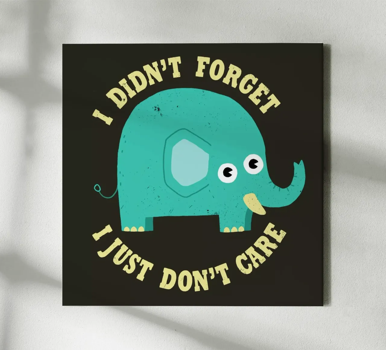 An Elephant Never Cares tela con Cornice a cassetta da DinoMike