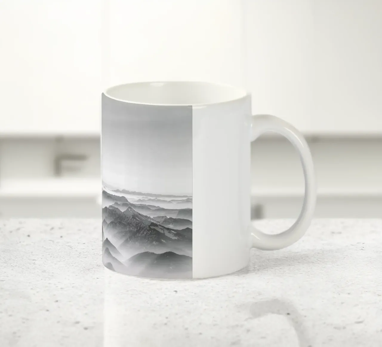 Balloon Ride over the Alps 2 tazza in ceramica da Nur Mut