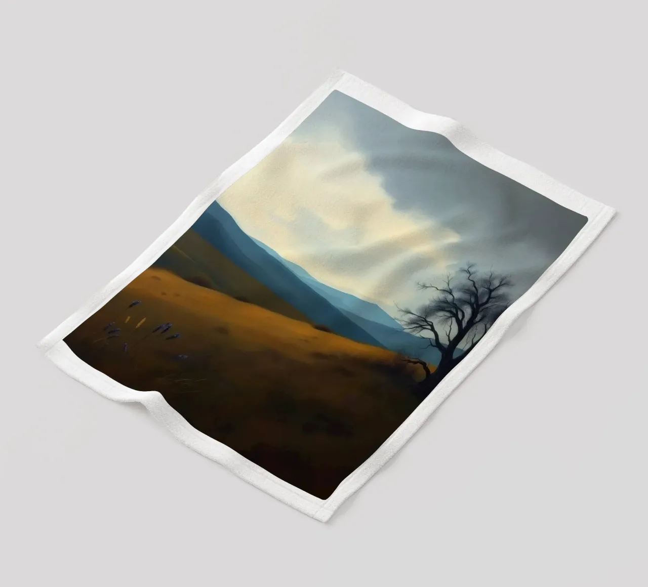 Paesaggio con un albero solitario su dolci colline coperta in pile da DesignDoodle