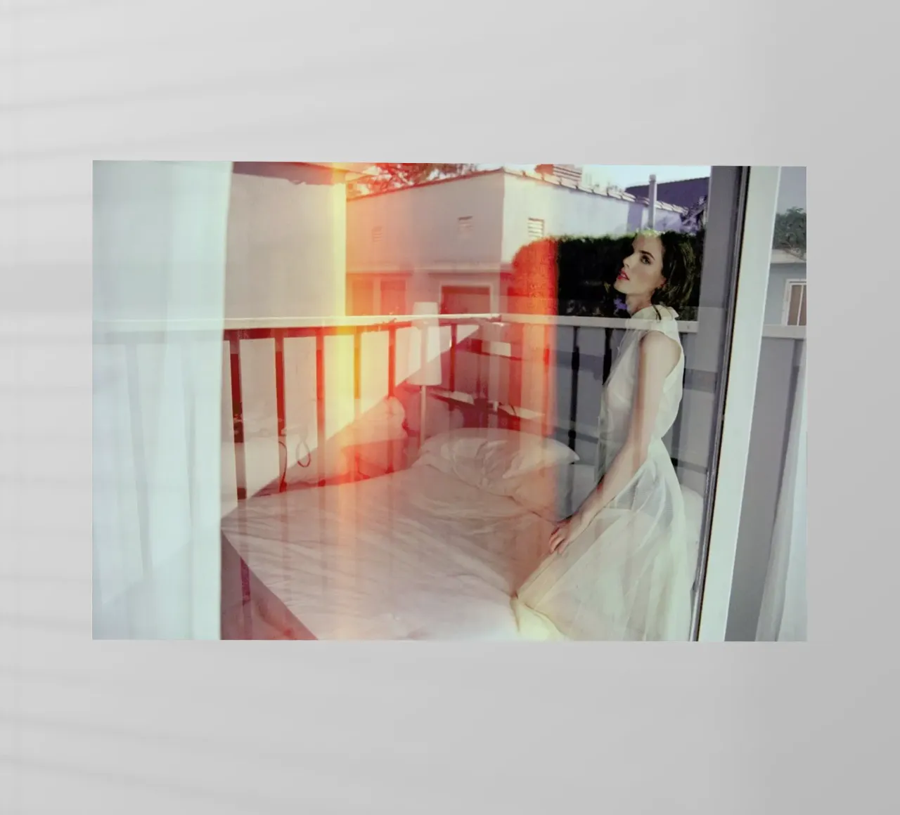 Light leaks pellicola backlit da Aysha Banos