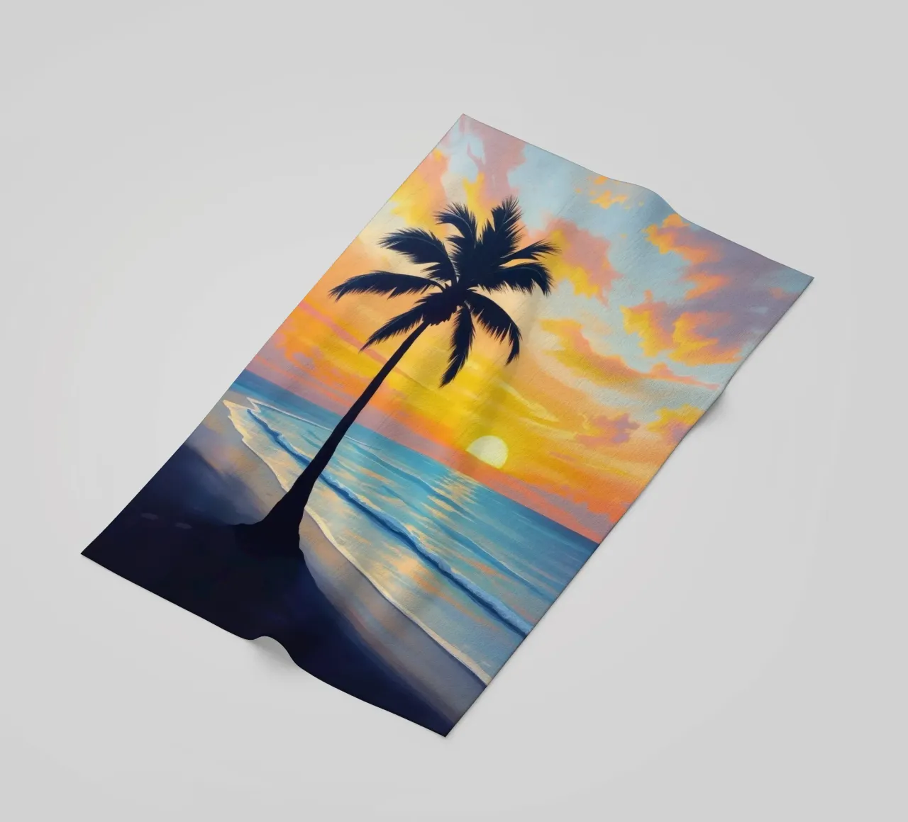 Zonsondergang over de oceaan met een eenzame palmboom op een strand strandhanddoek van DesignDoodle