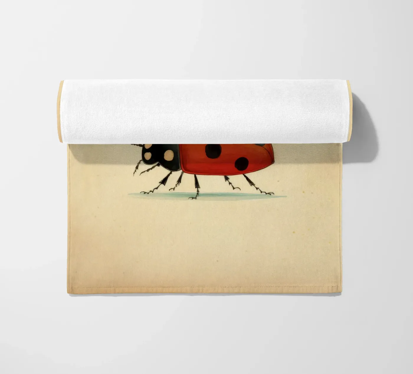 Minimal Ladybug telo mare da Minimal Animal Art