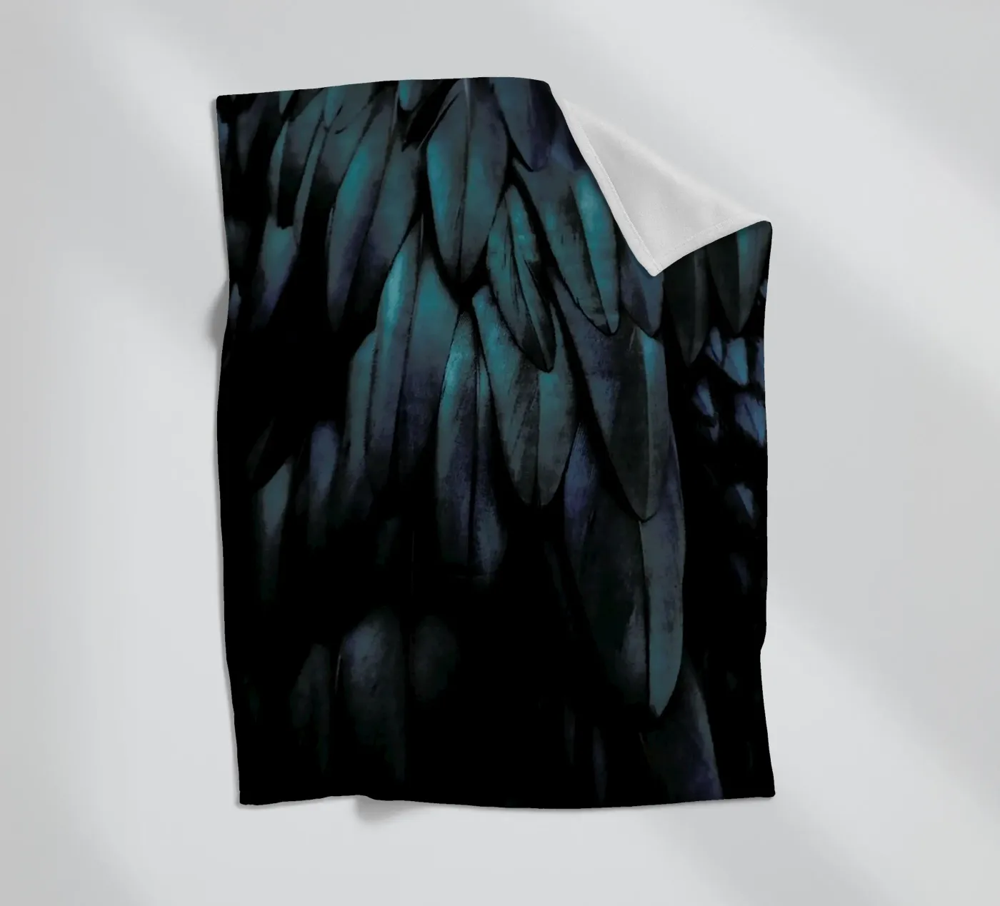 Dark Feathers fleecedeken van Monika Strigel