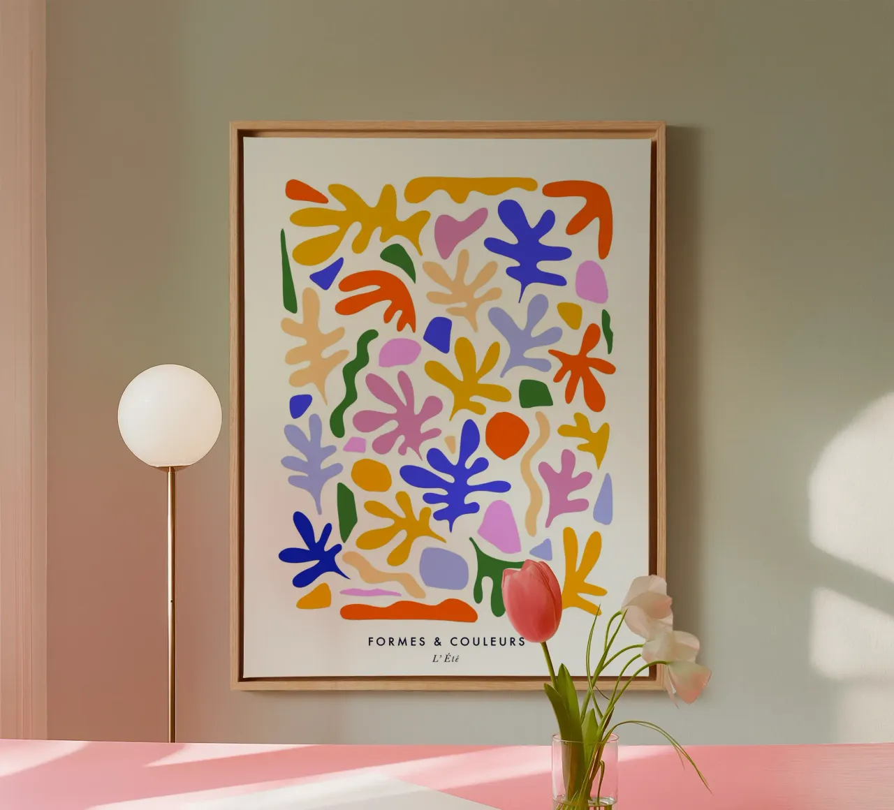 Op Matisse geïnspireerde organische vormen & zomerkleuren canvas met Baklijst van Dominique Vari