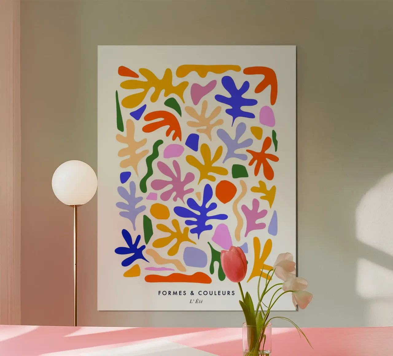 Forme organiche e colori estivi ispirati a Matisse poster con telaio in legno da Dominique Vari