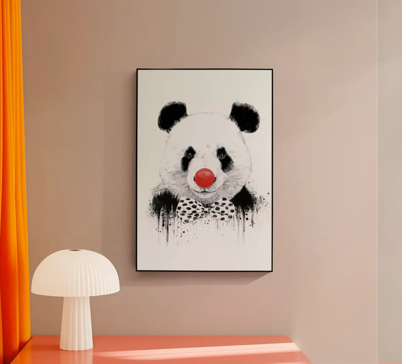 Clown Panda plexiglass da Balazs Solti