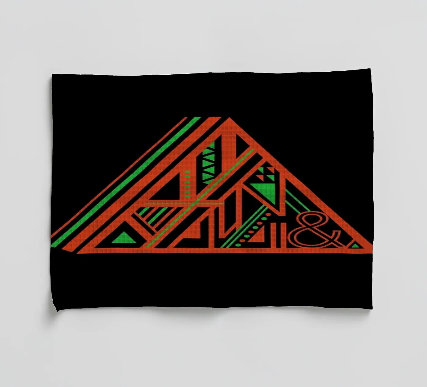 Triangle Geschirrtuch von Petros Afshar