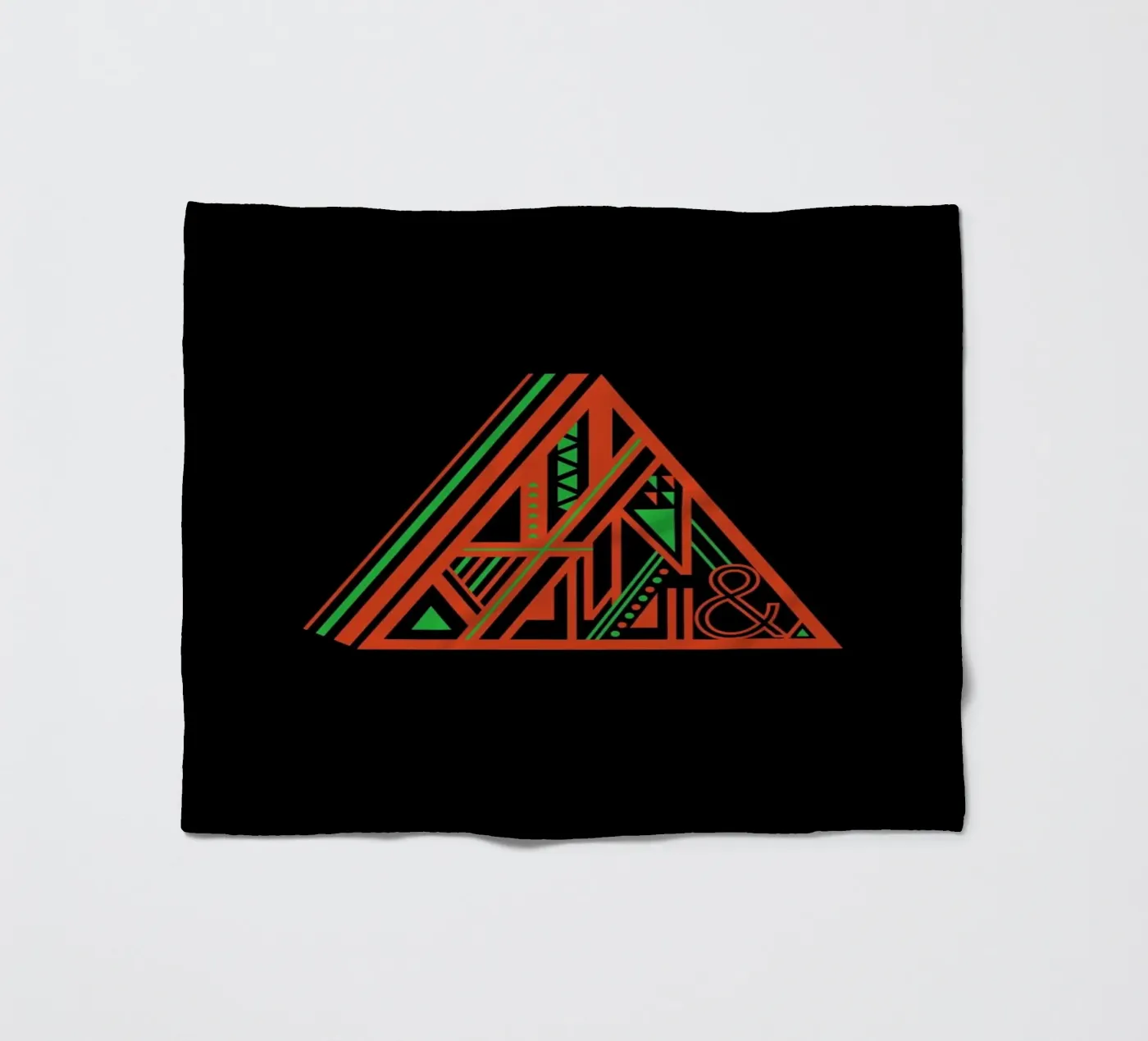 Triangle coperta in pile da Petros Afshar