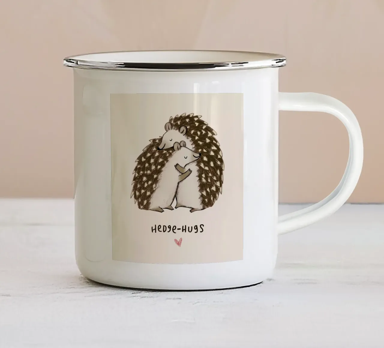 Hedgehugs tazza in smalto da Sophie Corrigan