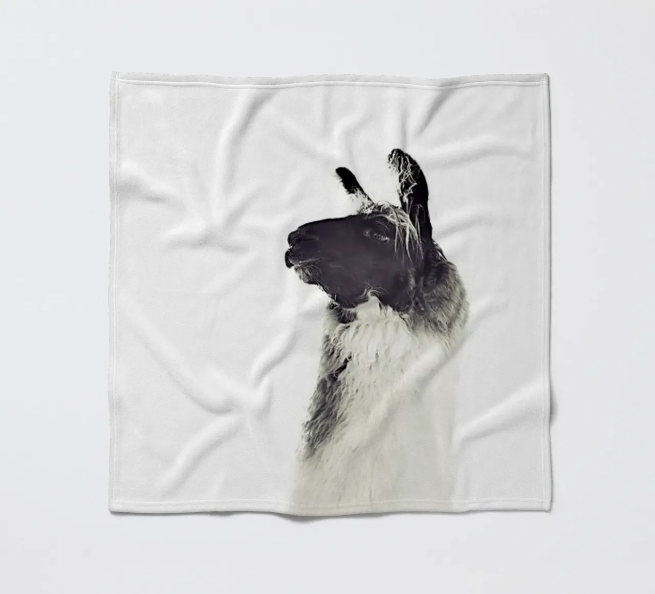 Lama soffice coperta in pile da Monika Strigel