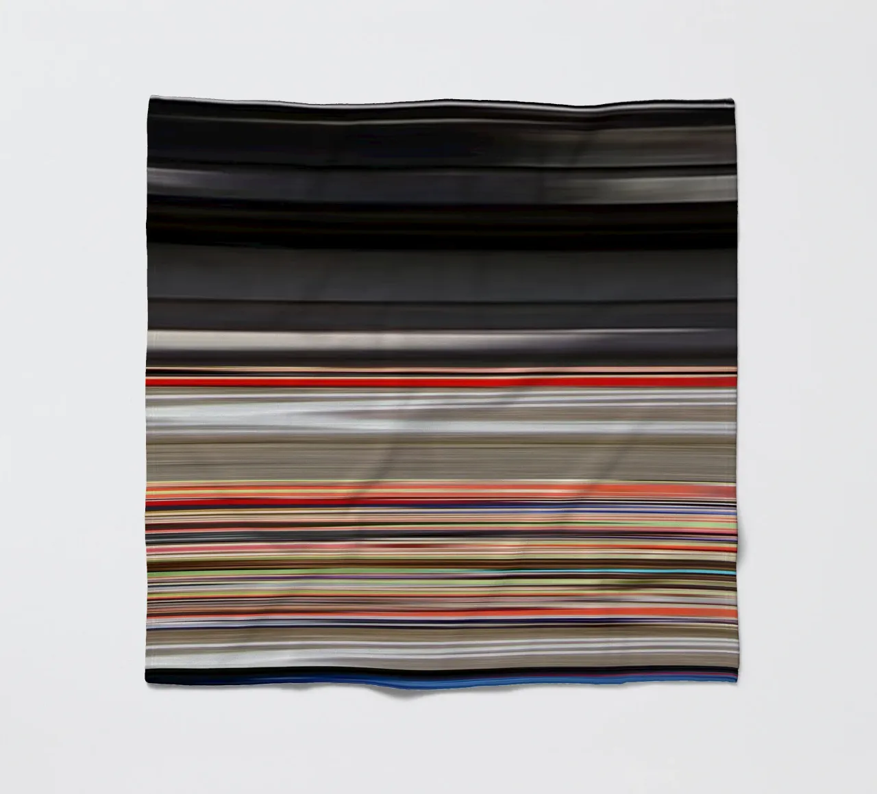 the stripes of the day · dawn coperta in pile da Marko Köppe