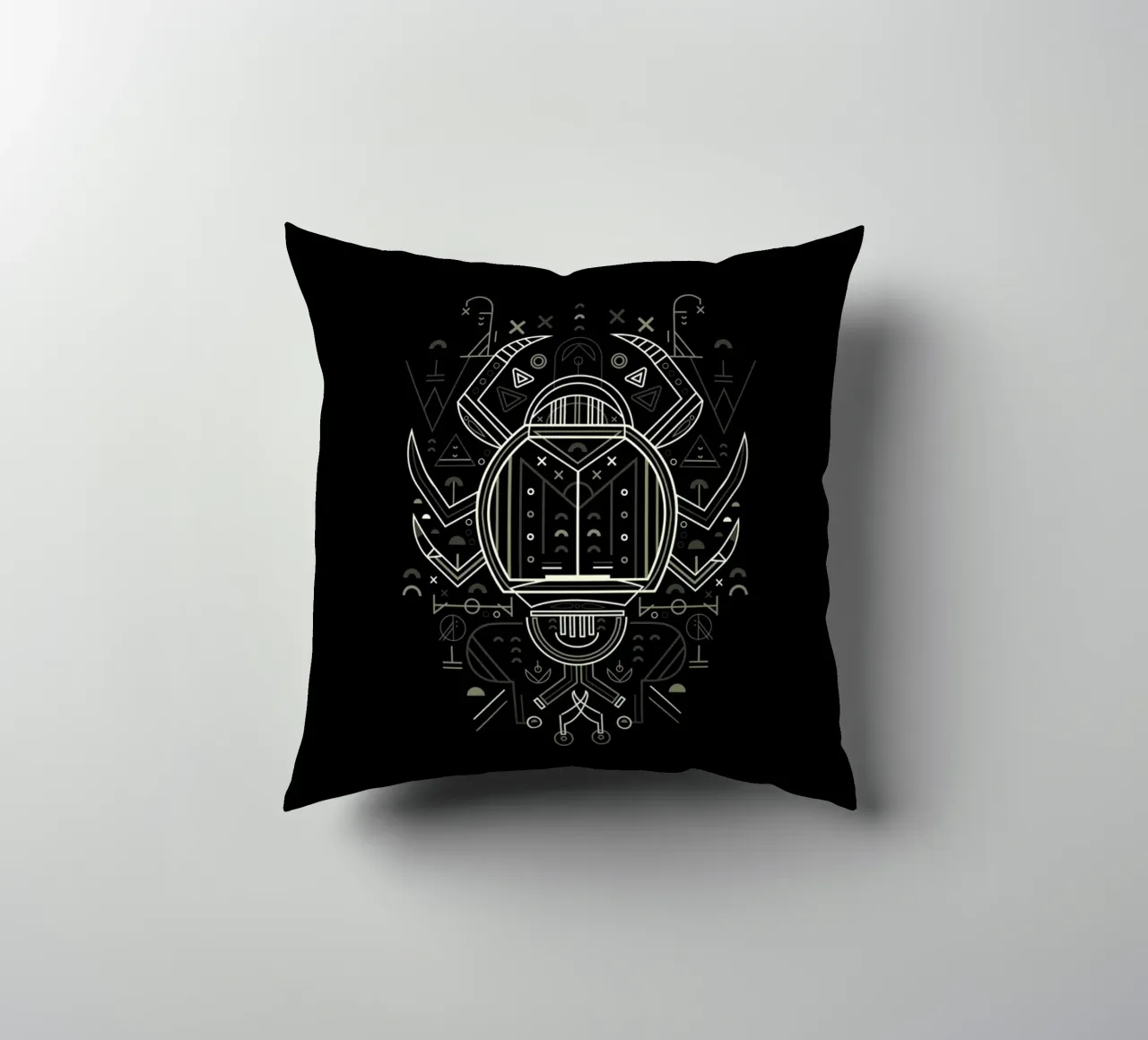Zenith Beetle cuscino da Petros Afshar