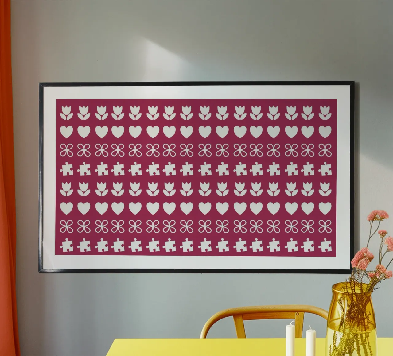 Disegno di San Valentino. Colori viola e bianco, simboli d'amore poster con telaio in legno da CreatedbySon