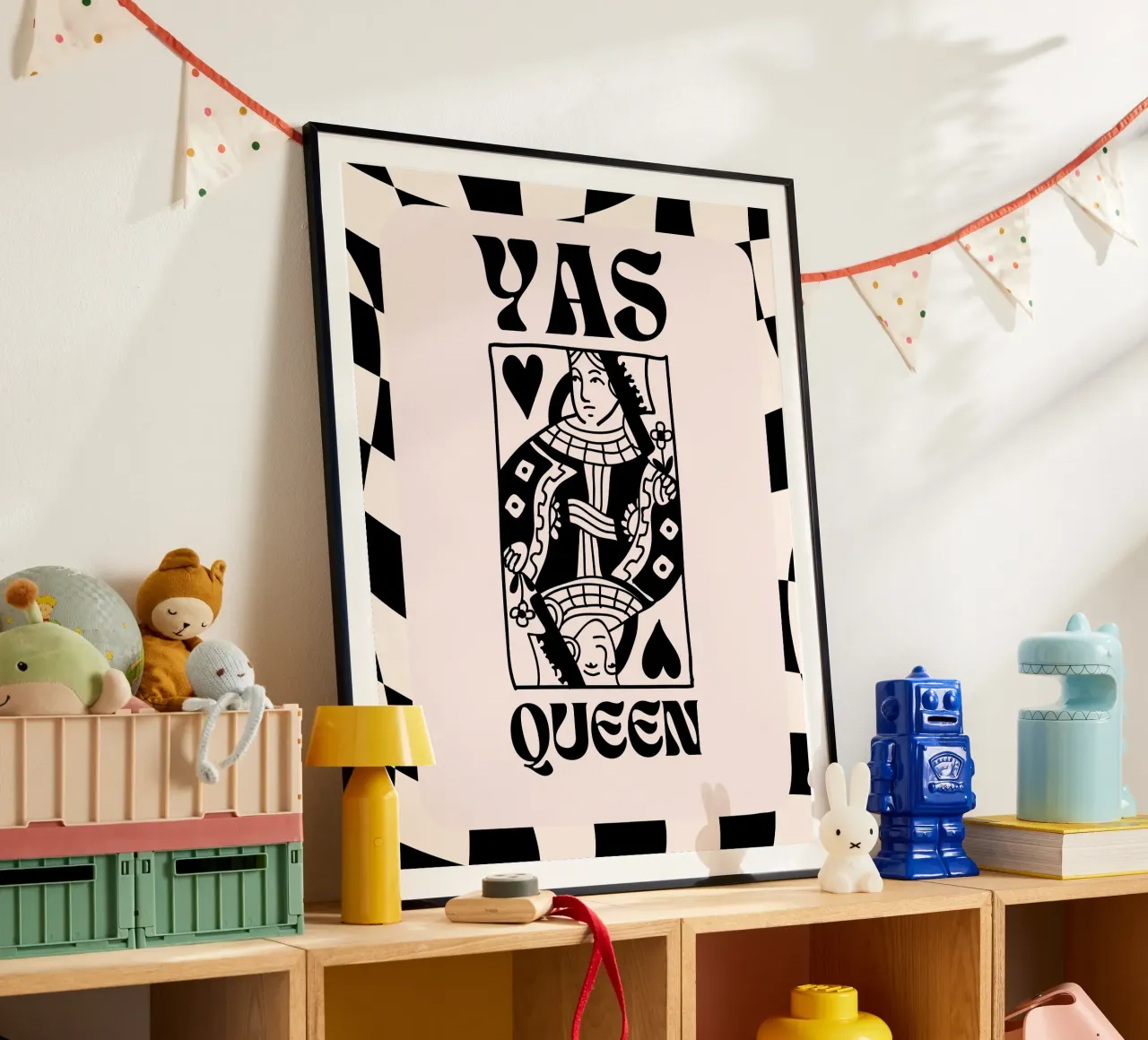 Yas Queen! - Carta da gioco poster da Peaches Art Prints