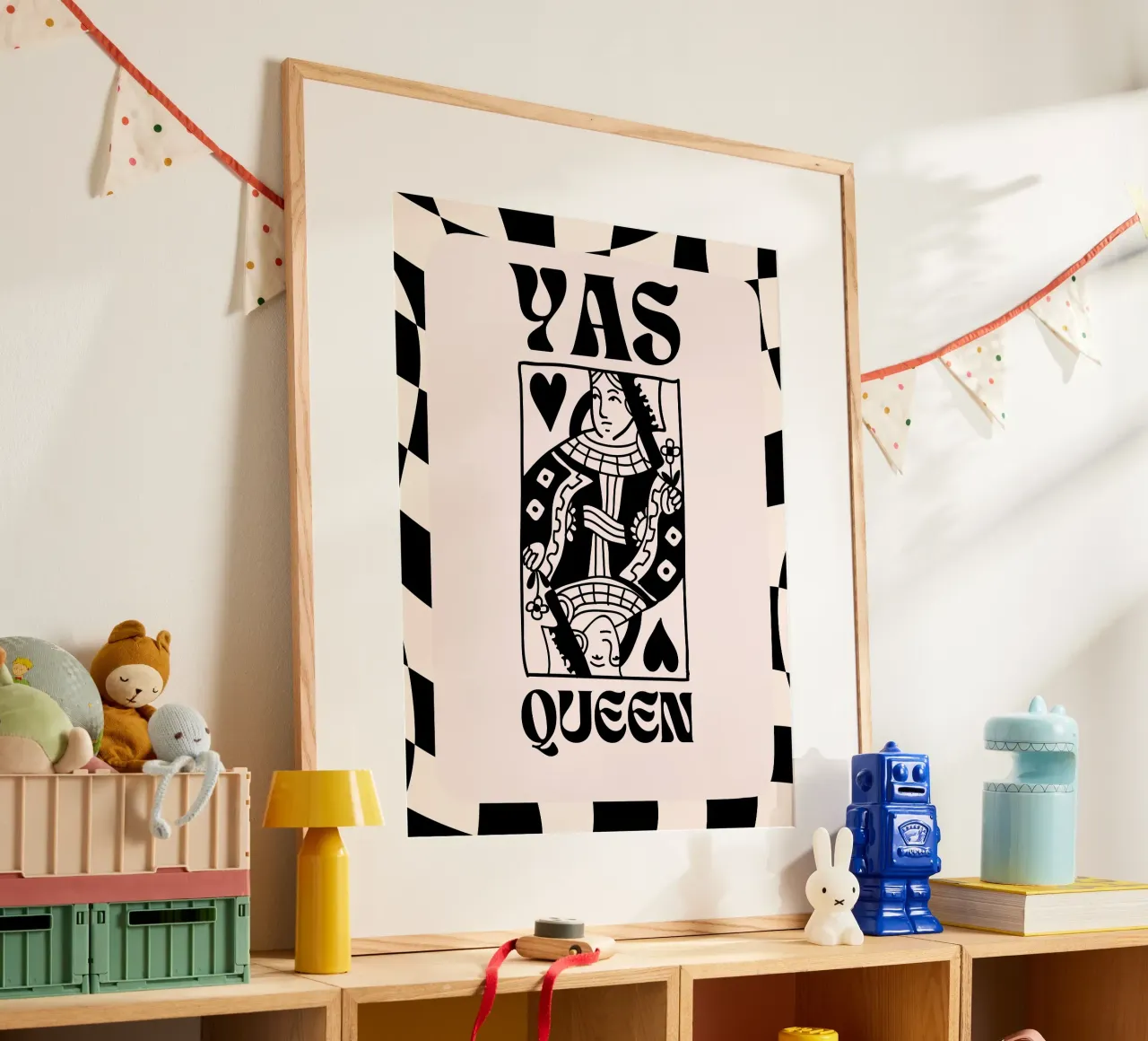 Yas Queen! - Carta da gioco poster da Peaches Art Prints