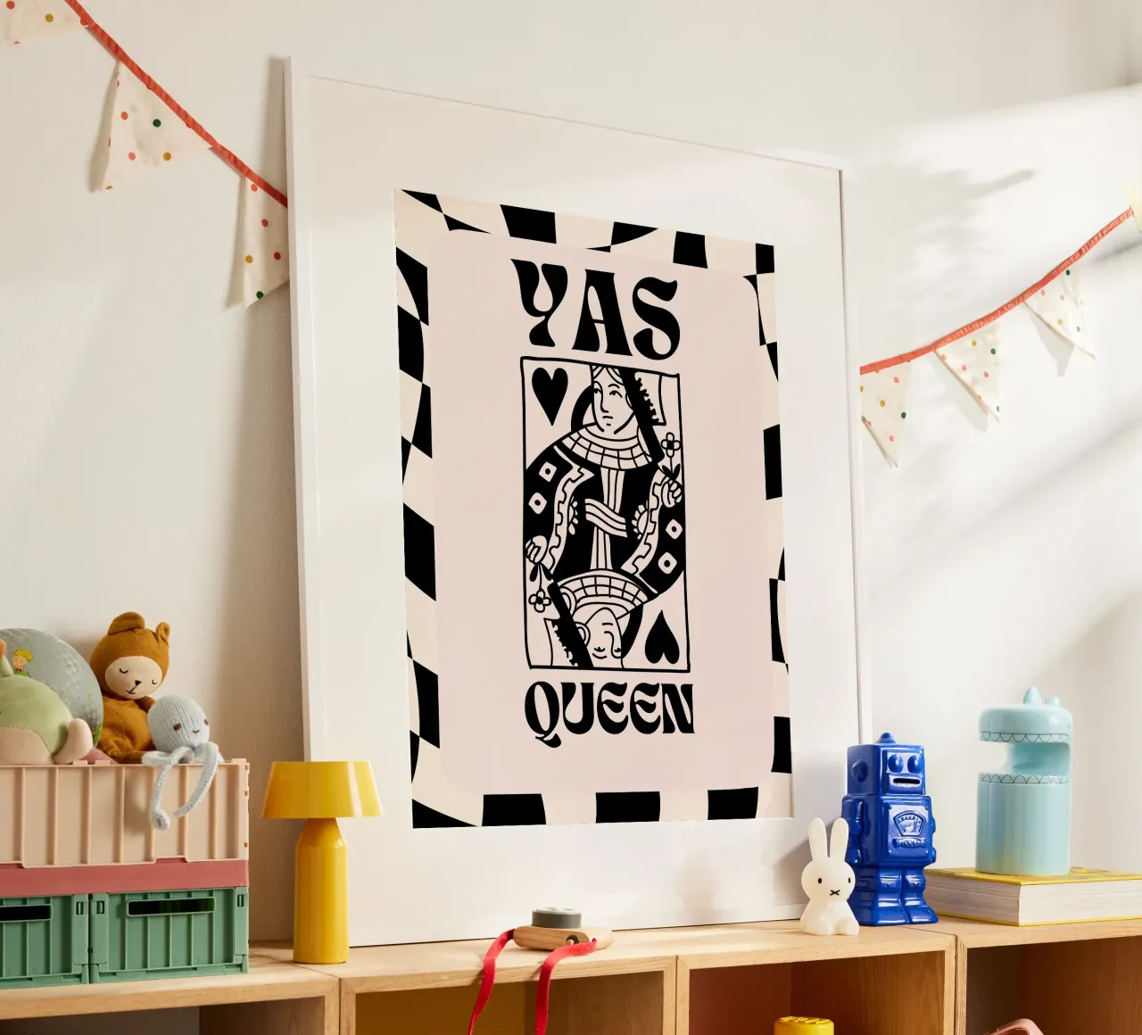 Yas Queen! - Carta da gioco poster da Peaches Art Prints