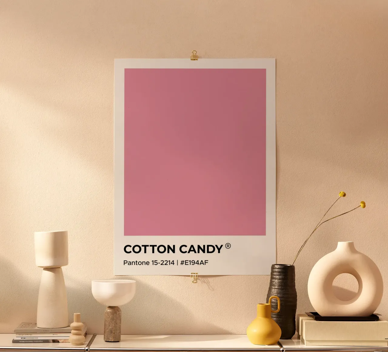 Zucchero filato Pantone poster con telaio in alluminio da Paigaam Studio