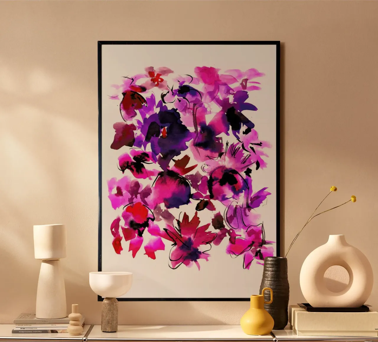Sara Pink Floral poster con telaio in plastica da Amy Sia