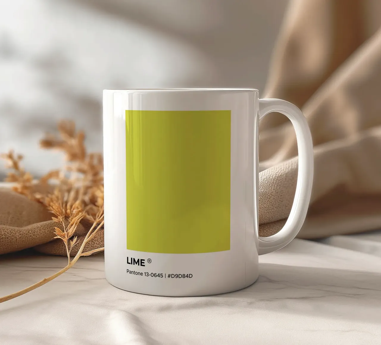 Verde lime Pantone tazza in ceramica da Paigaam Studio