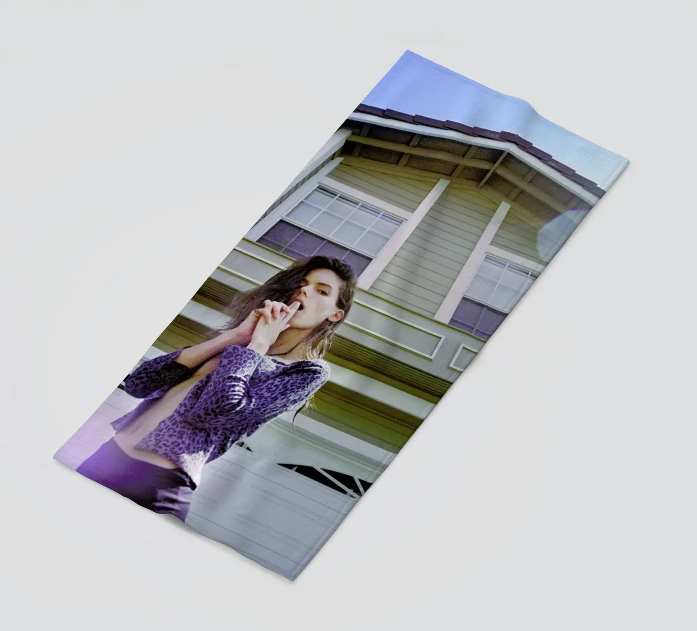 Suburbia telo mare da Aysha Banos