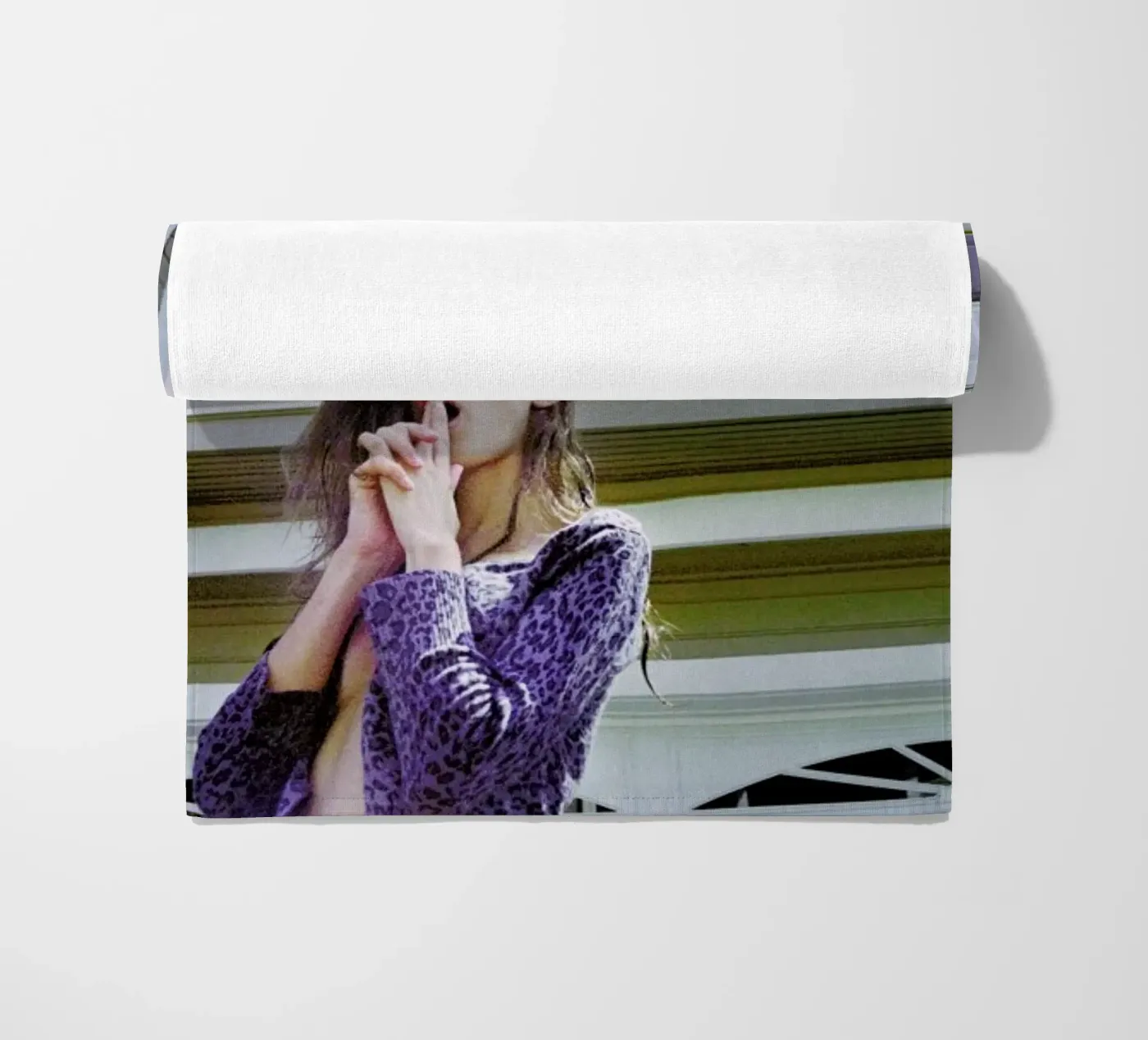 Suburbia telo mare da Aysha Banos