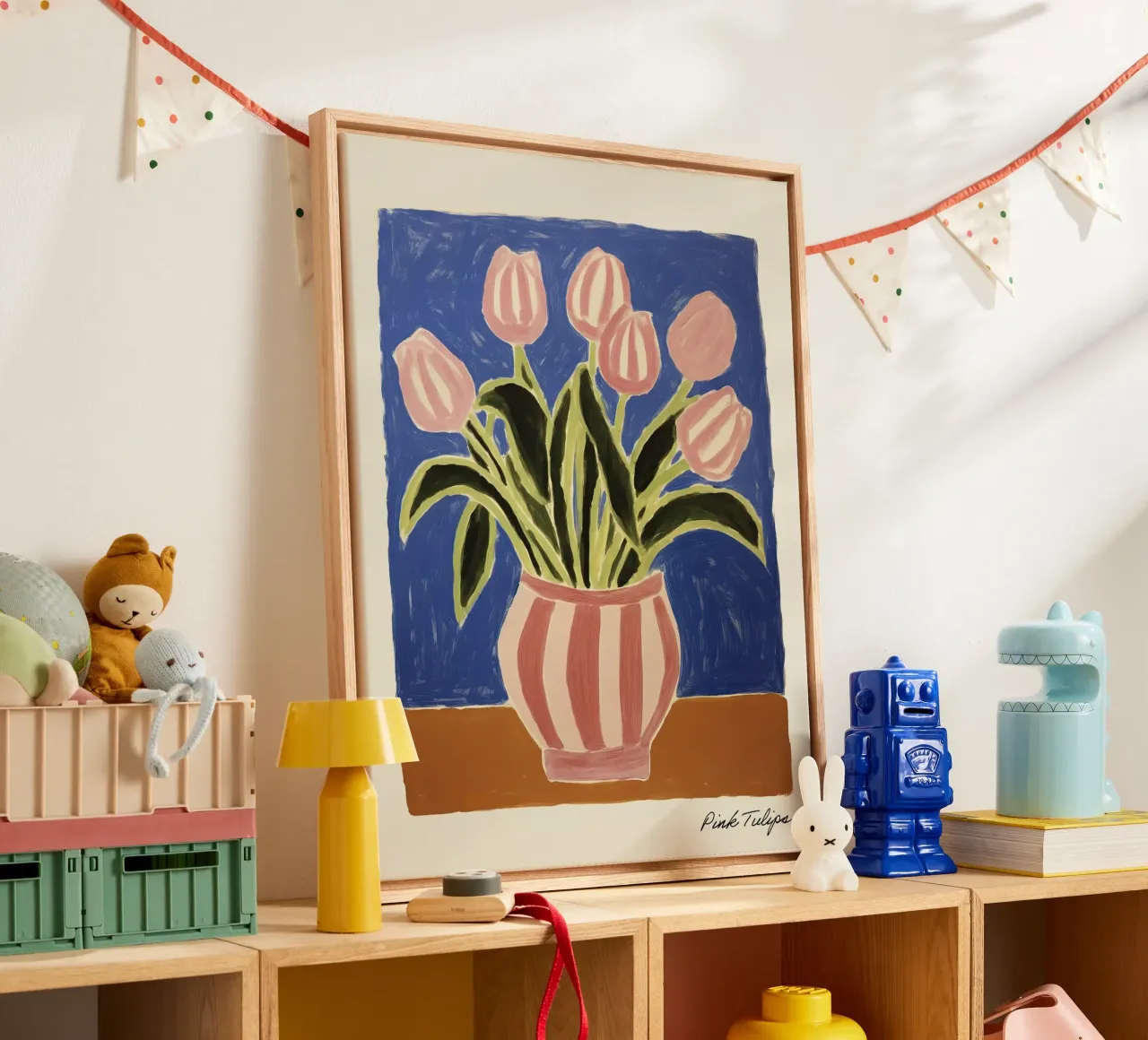 Roze Tulpen met Gestreepte Vaas Schilderen canvas met Baklijst van Peaches Art Prints