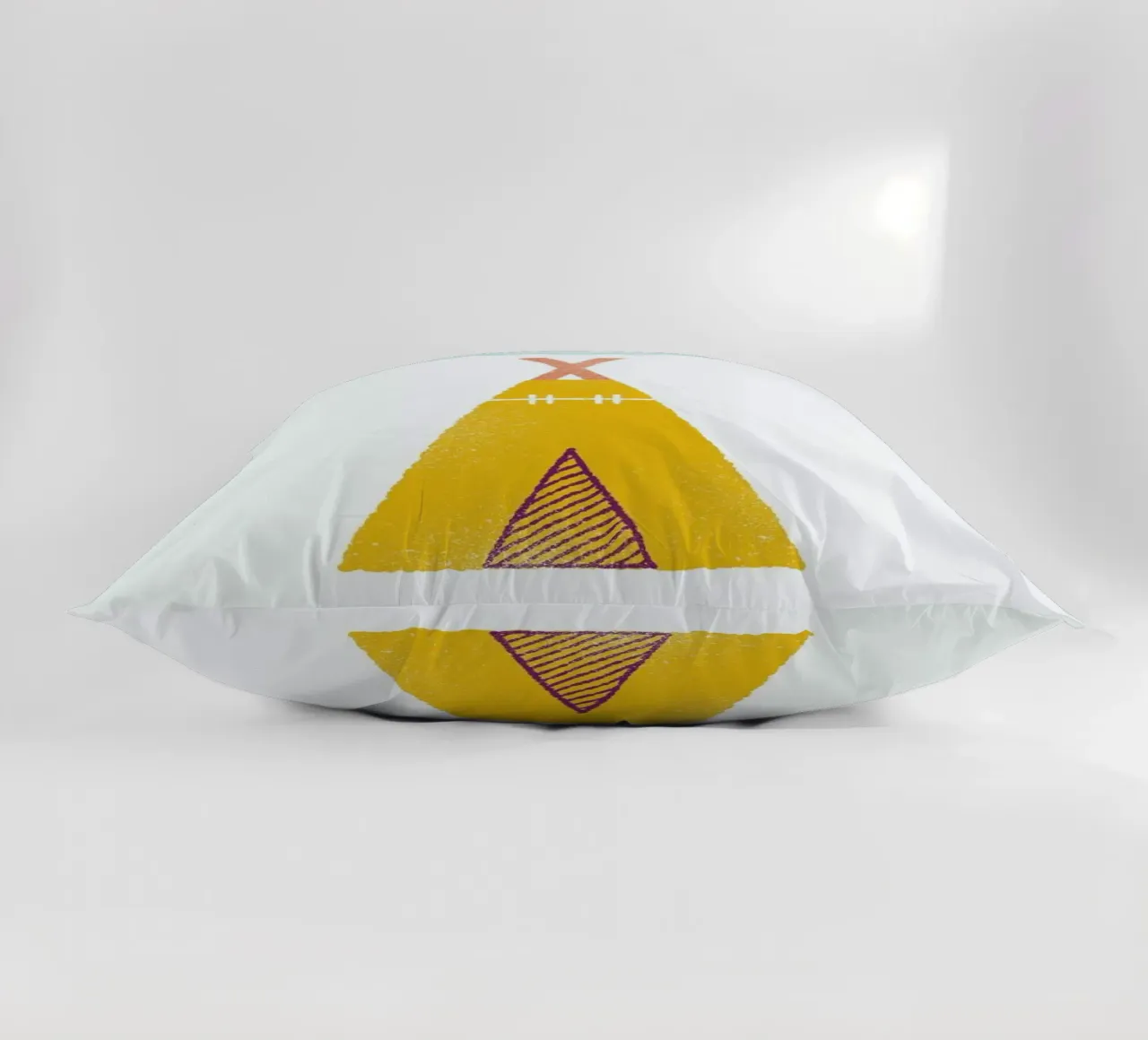 Pow Wow cuscino da Chris Wharton