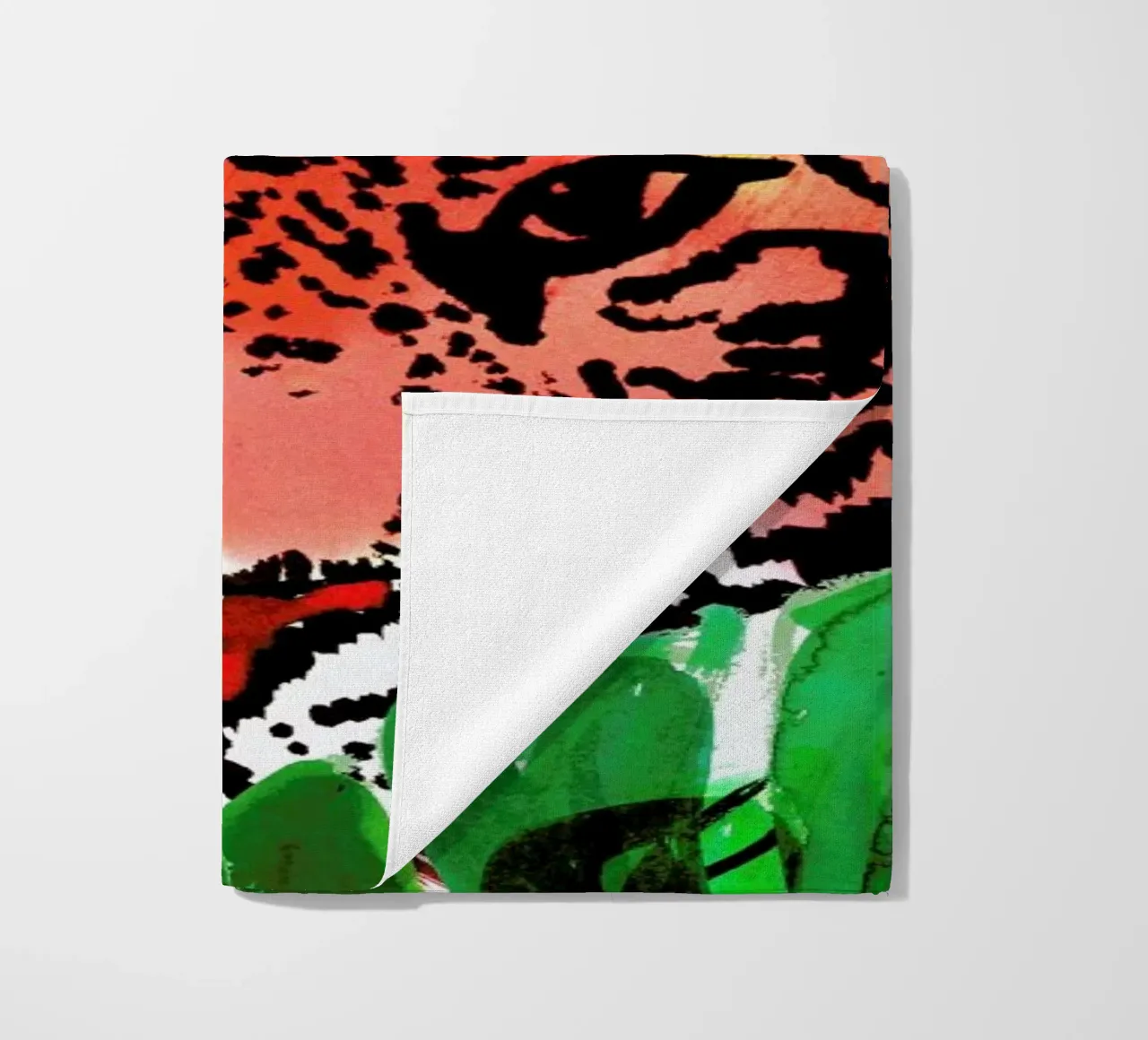 Tiger telo mare da Amy Sia