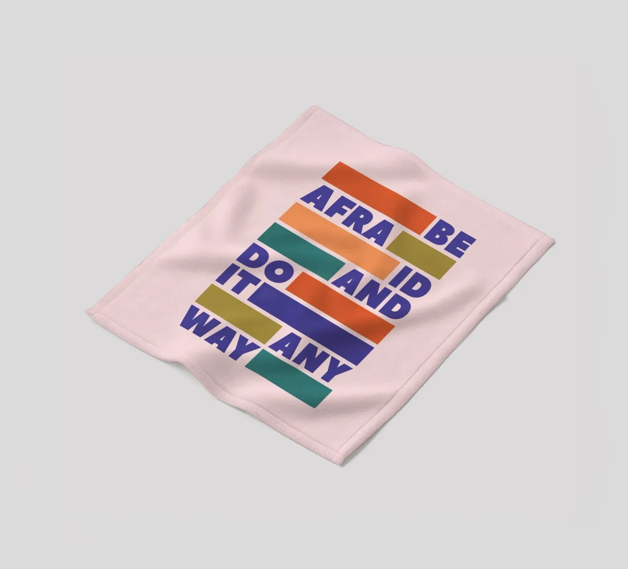 Be Afraid and Do It Anyway Bold Typography Art coperta in pile da showmemars