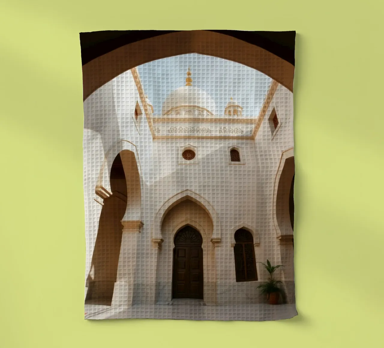 Beauté architecturale d'une conception traditionnelle dans une cour sereine torchon de DesignDoodle