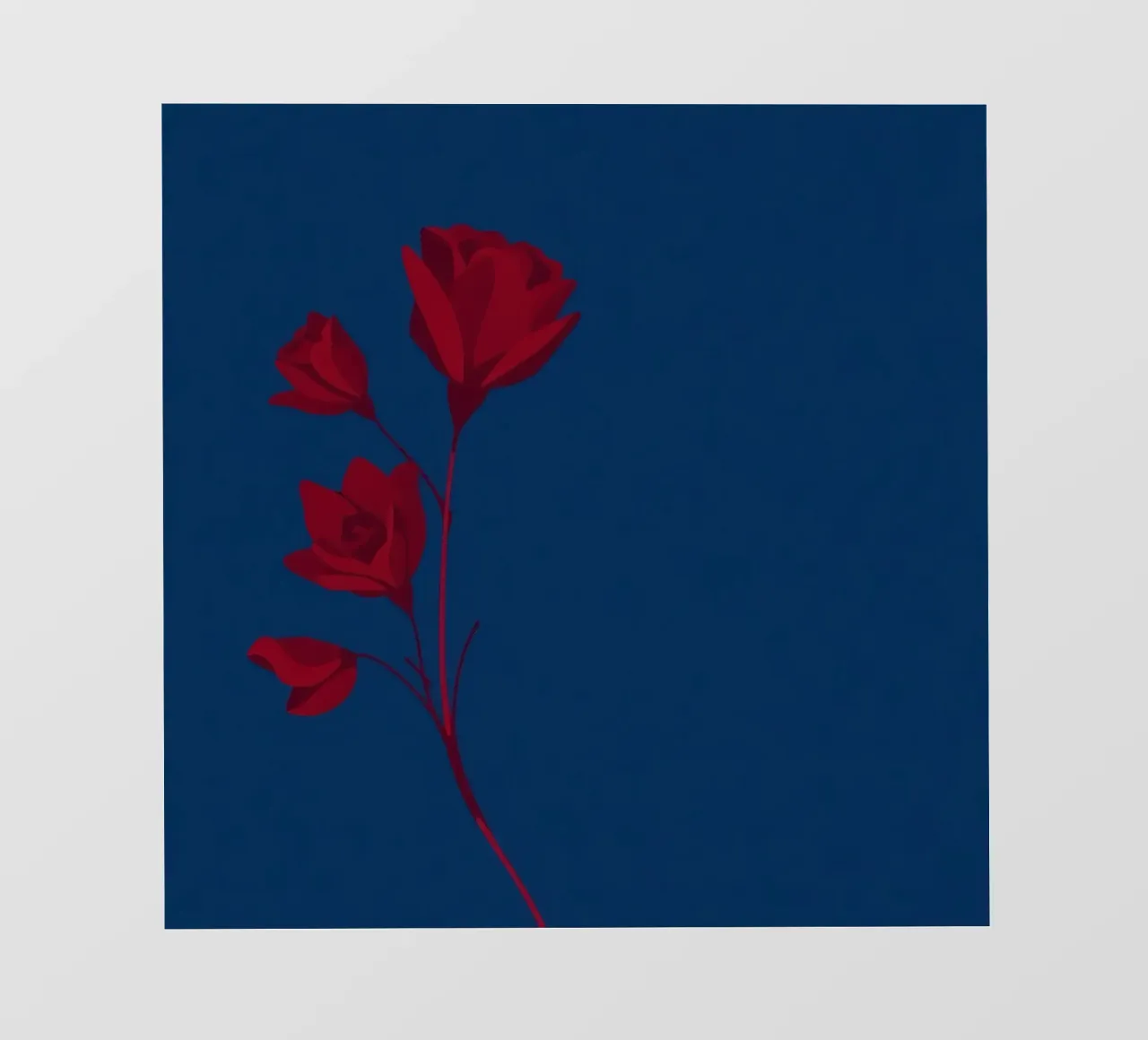 Vibranti fiori rossi su uno sfondo blu intenso telo in pvc da DesignDoodle