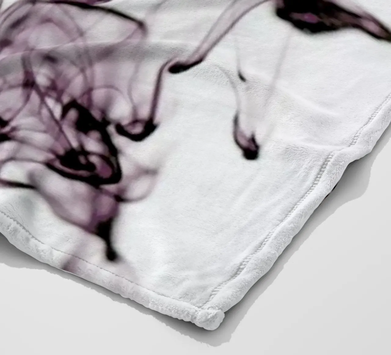 Soft Movement coperta in pile da Studio Nahili