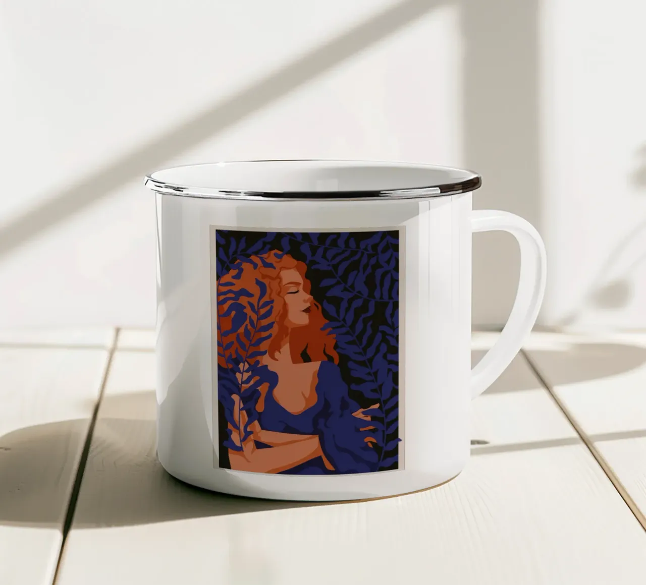 Musa mistica tazza in smalto da Artie Shifa