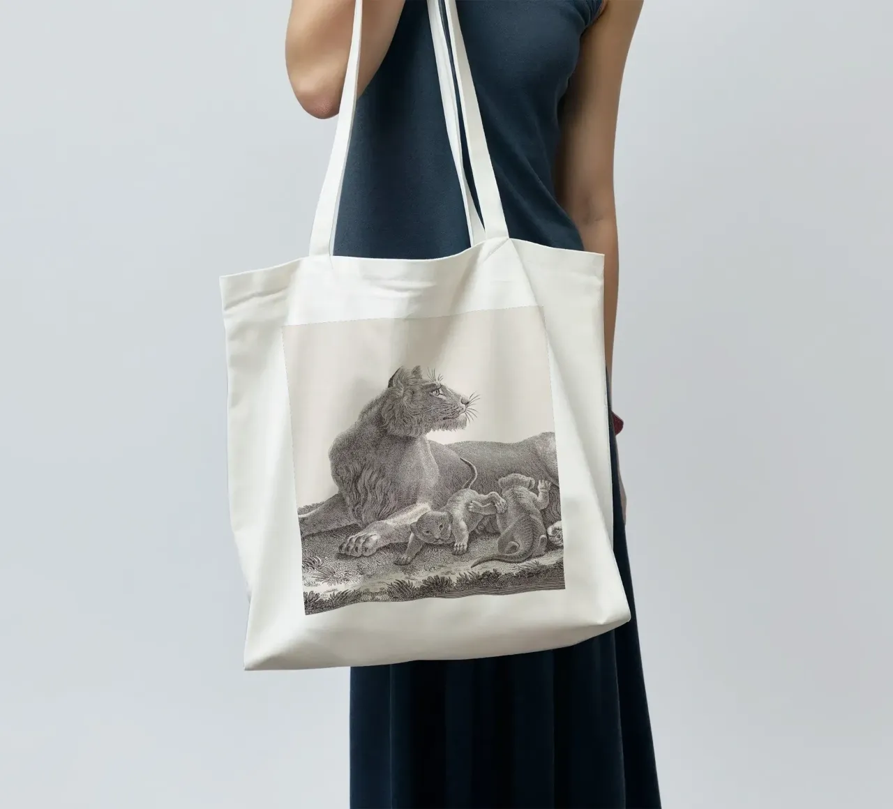 Lioness and whelps sketch borsa in juta da apoloprints