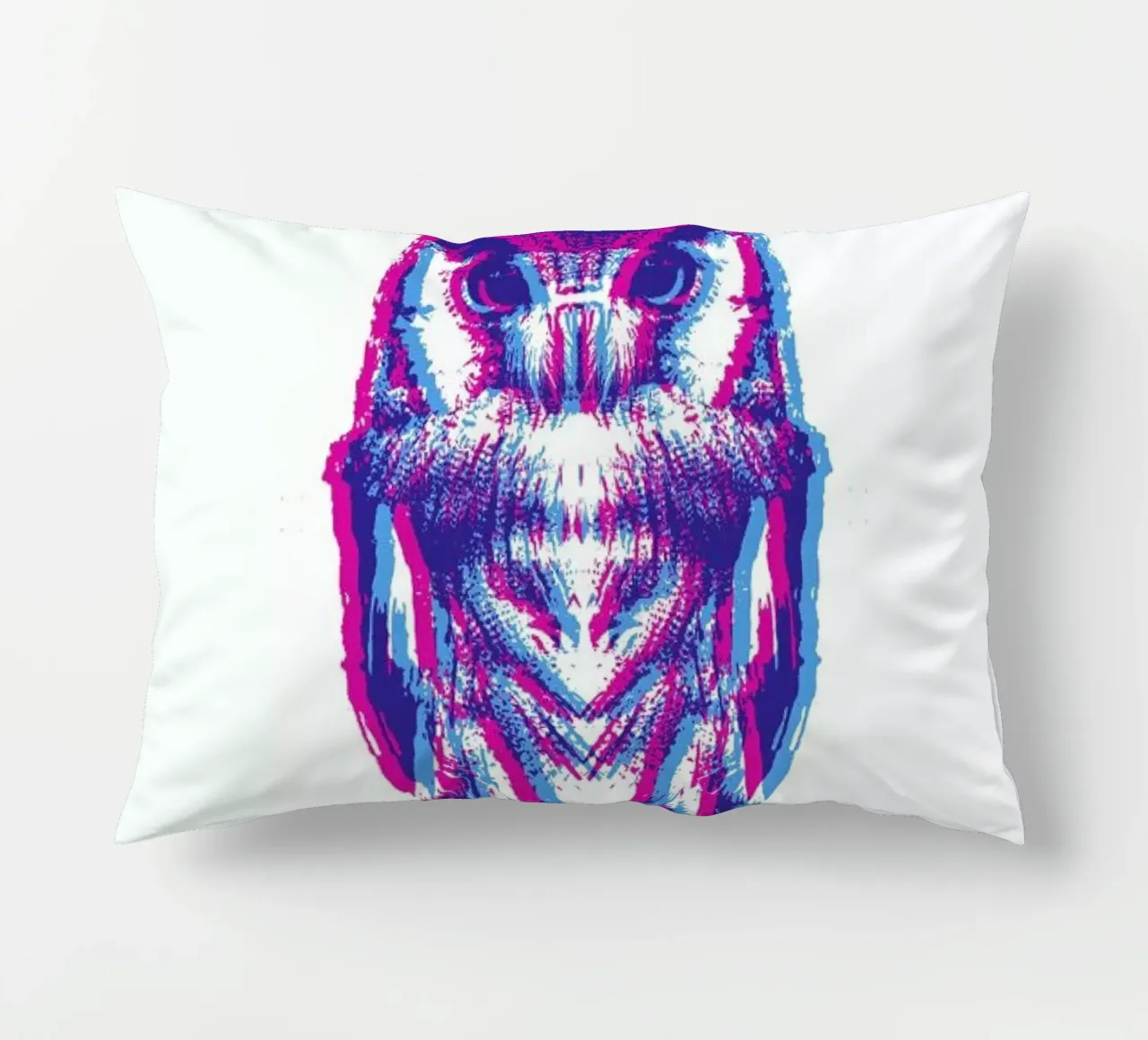Magenta Owl with cyan beanie cuscino da Studio One