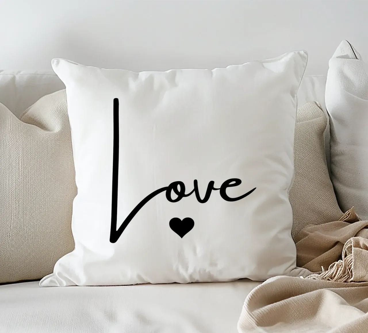 Un gran amor con un pequeño corazón cojín de ArtDesign by KBK