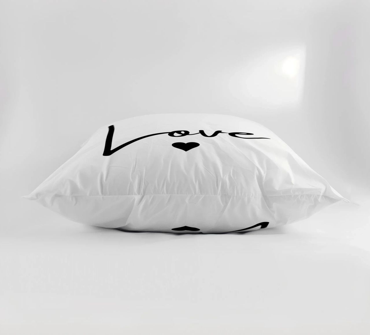 Un grande amore con un piccolo cuore cuscino da ArtDesign by KBK