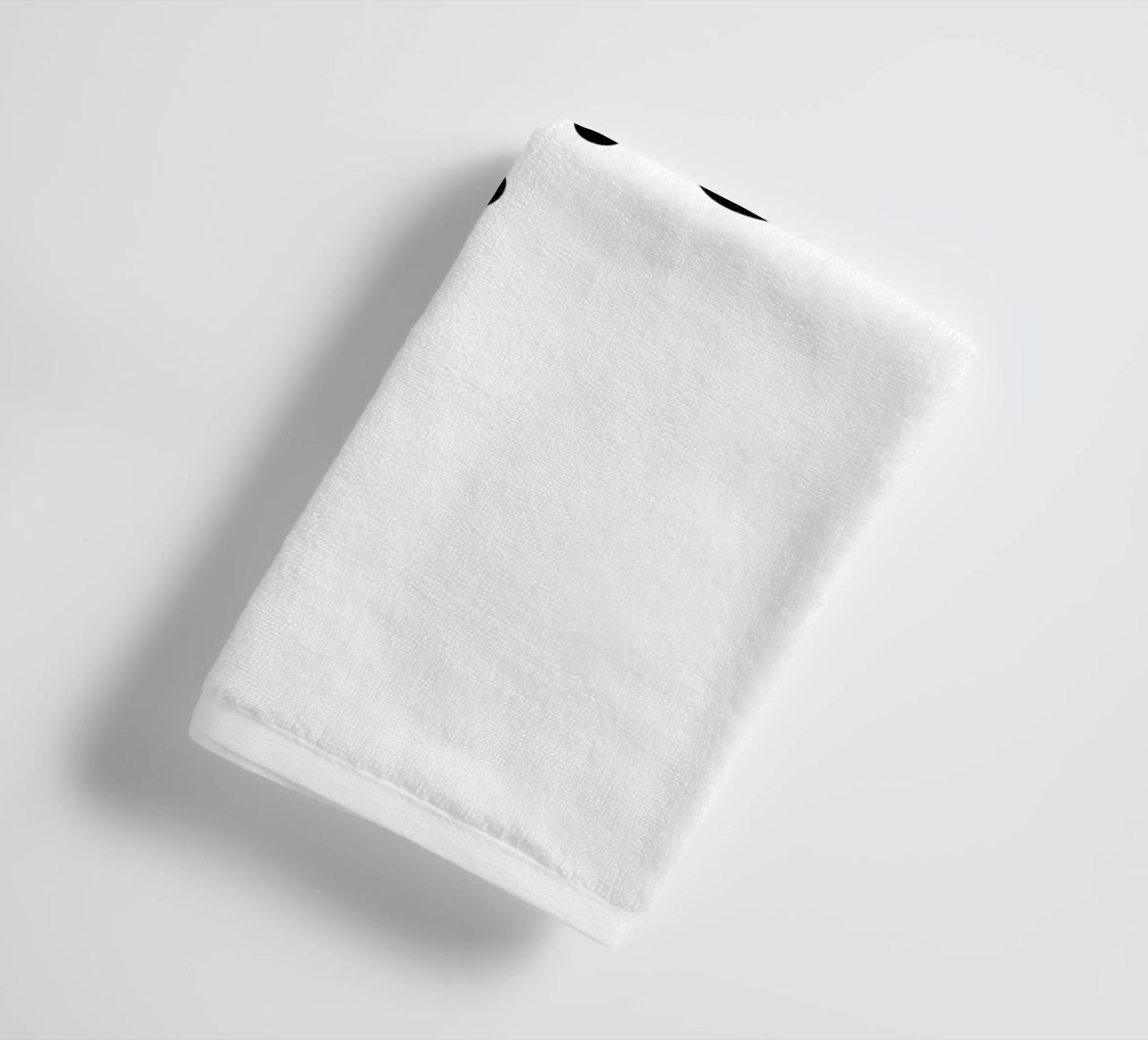 Un grande amore con un piccolo cuore asciugamano da bagno da ArtDesign by KBK