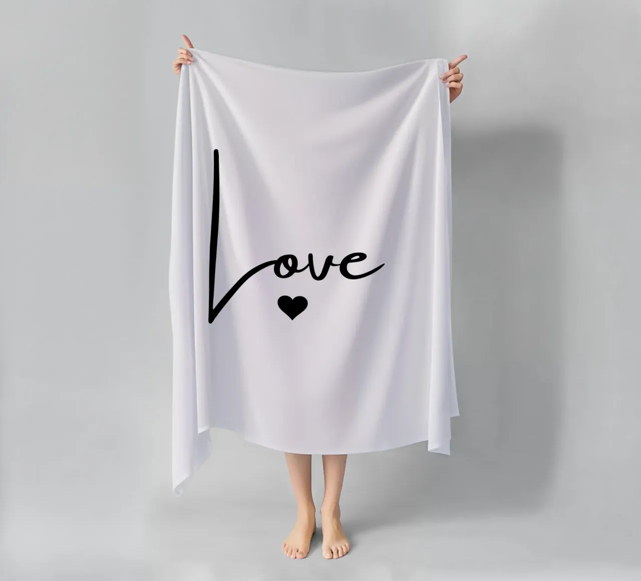 Un grande amore con un piccolo cuore telo mare da ArtDesign by KBK