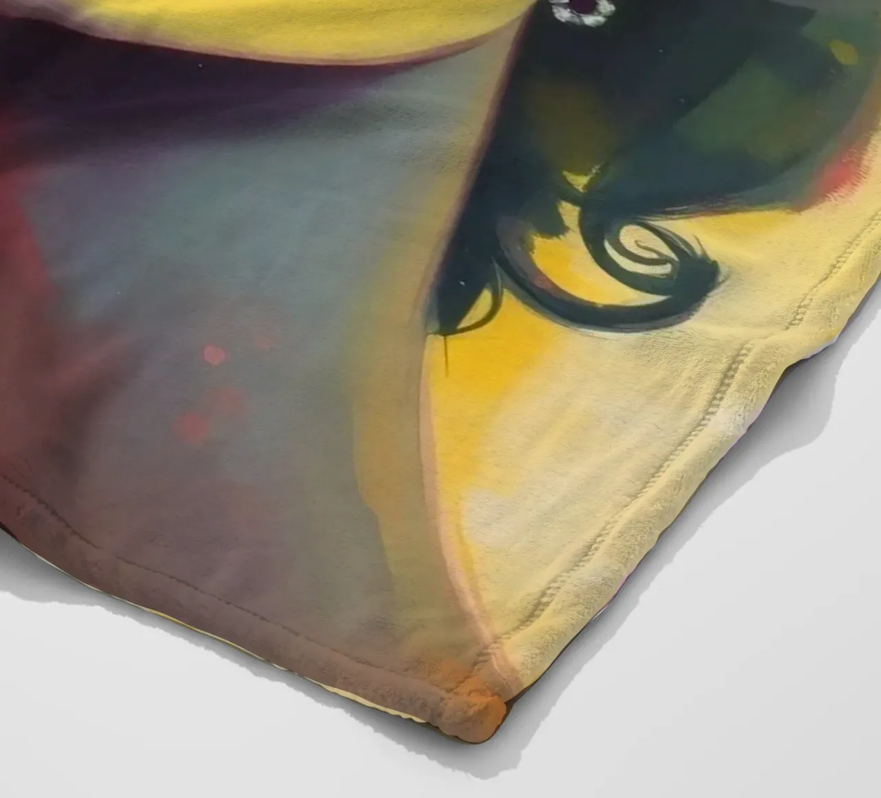 Ritratto di giovane donna con radiosa bellezza colorata coperta in pile da DesignDoodle