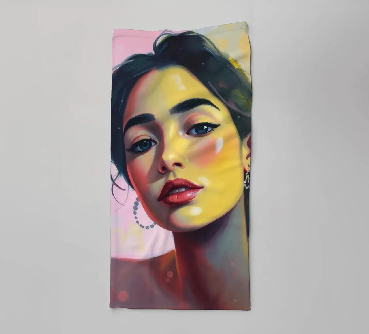 Ritratto di giovane donna con radiosa bellezza colorata asciugamano da bagno da DesignDoodle