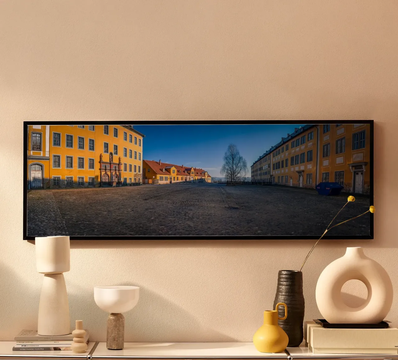 Panorama del cortile interno del castello di Heidecksburg a Rudolstadt poster con telaio in legno da Marcus Beckert | Fotografie