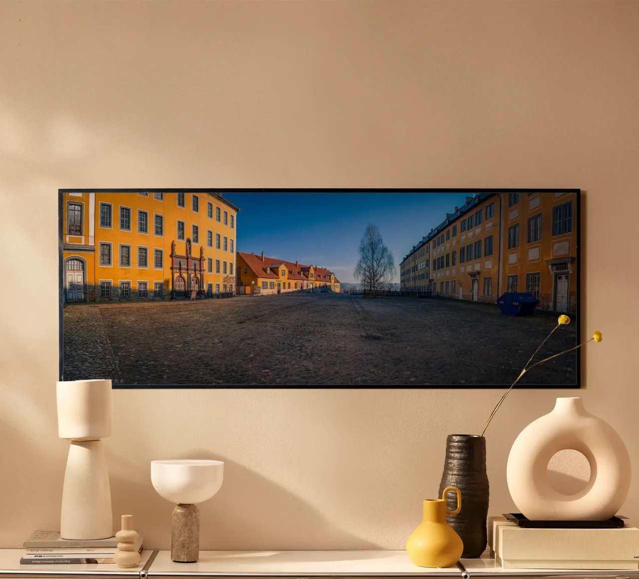 Panorama del cortile interno del castello di Heidecksburg a Rudolstadt poster con telaio in legno da Marcus Beckert | Fotografie