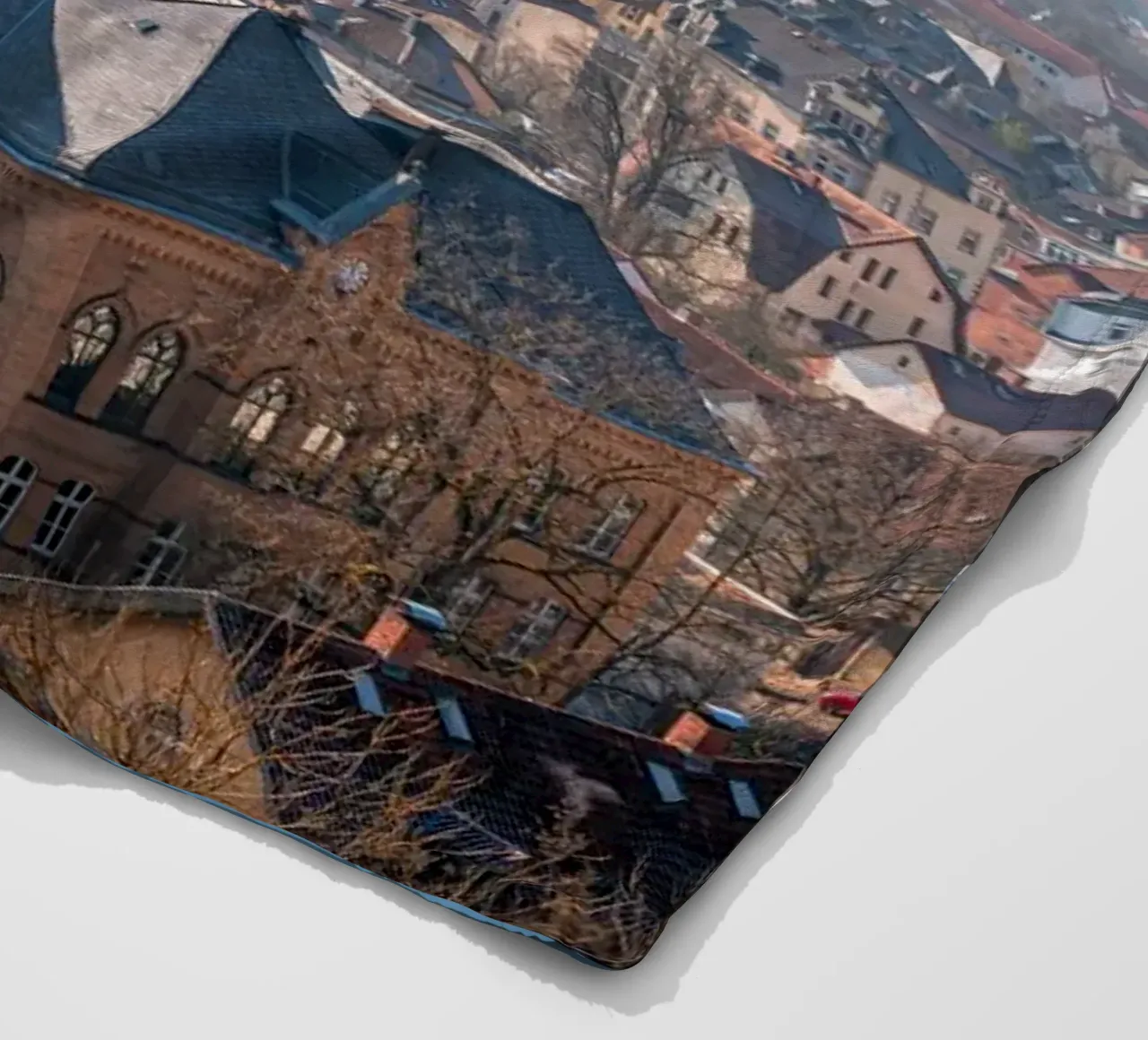 Sopra i tetti di Rudolstadt in Turingia coperta in pile da Marcus Beckert | Fotografie