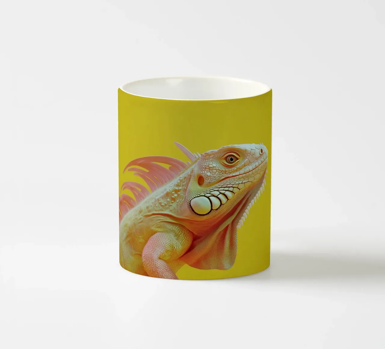 Ritratto di iguana gialla tazza in ceramica da Carinaprint