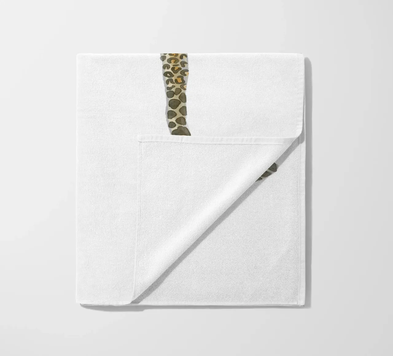 Leopardo Giaguaro Safari Gatto selvatico Illustrazione ad acquerello telo mare da This Wild Soul - Illustration