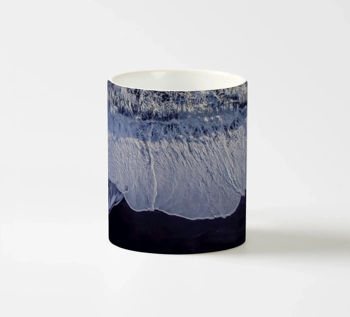 Ocean Waves 2 ceramic mug by Airpixels
