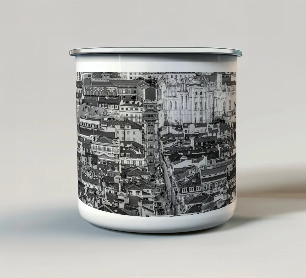 Lisbona storica B&N tazza in smalto da Carinaprint
