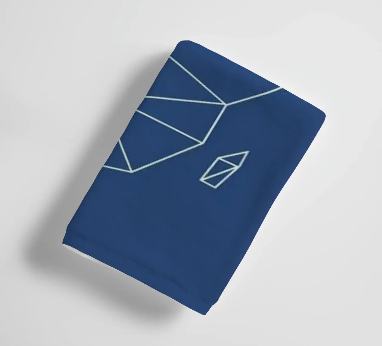 Geometrical World Indigo asciugamano da bagno da Studio Nahili