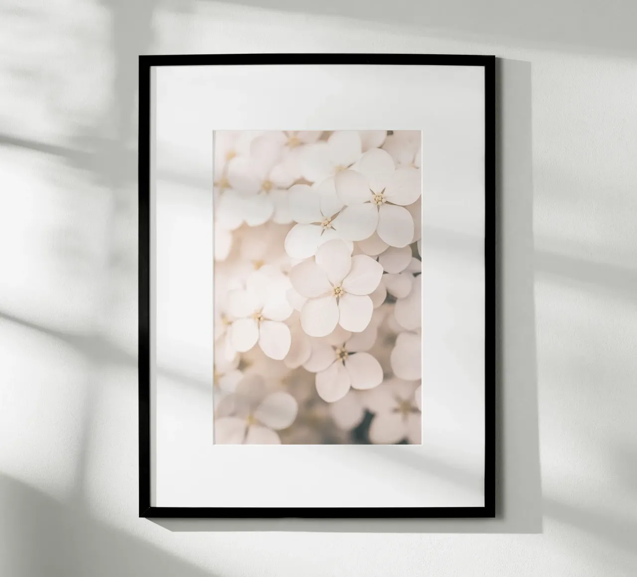 Fiori romantici amore poster con telaio in legno da Carinaprint
